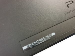 PS4 Modellnummer finden